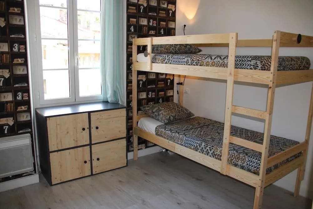 Garibaldi Bed and Breakfast - photo 1