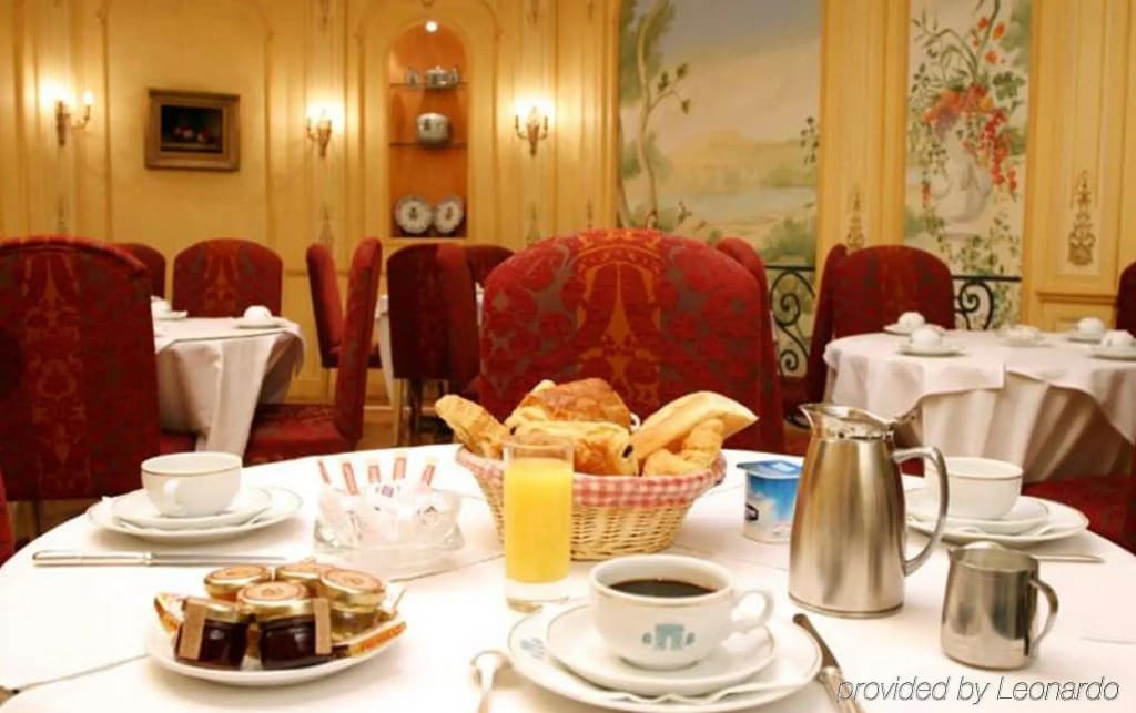Hotel Belfast - photo 11
