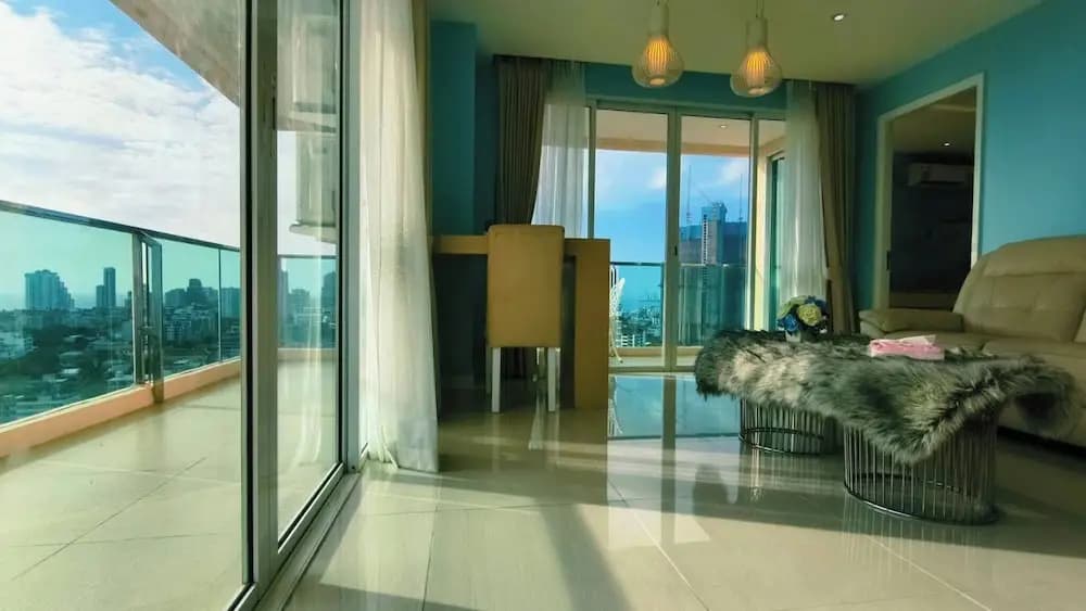 Luxury 2-bedroom Sea View Escape - photo 6