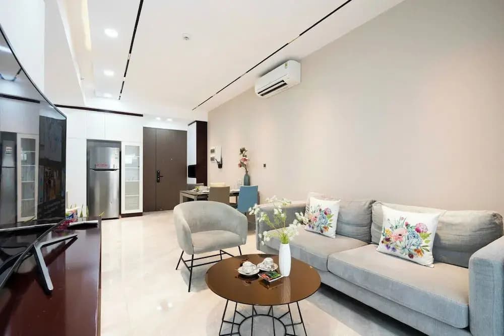 Midtown Citypoint Central Suites - photo 11