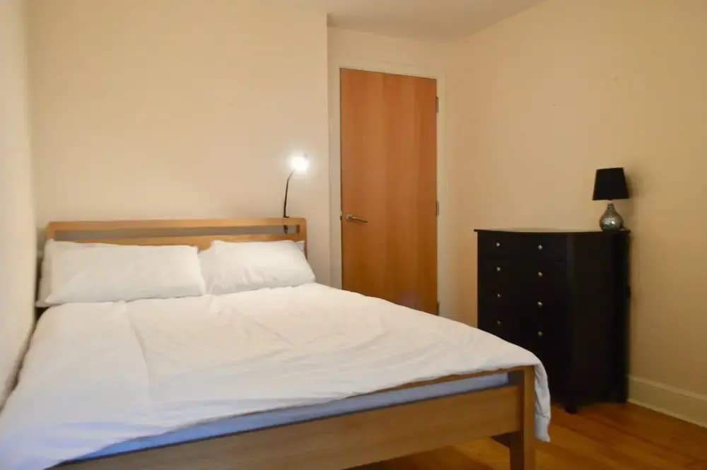 3 Bedroom Flat In Leith - photo 2