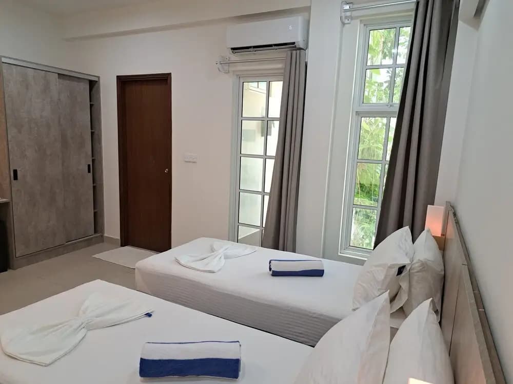 Shams Thoddoo - photo 9