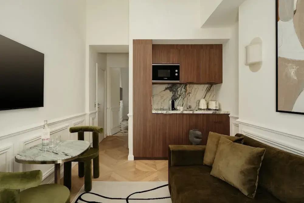 Leon Hotel-sacre Coeur View-suite-62 - photo 3