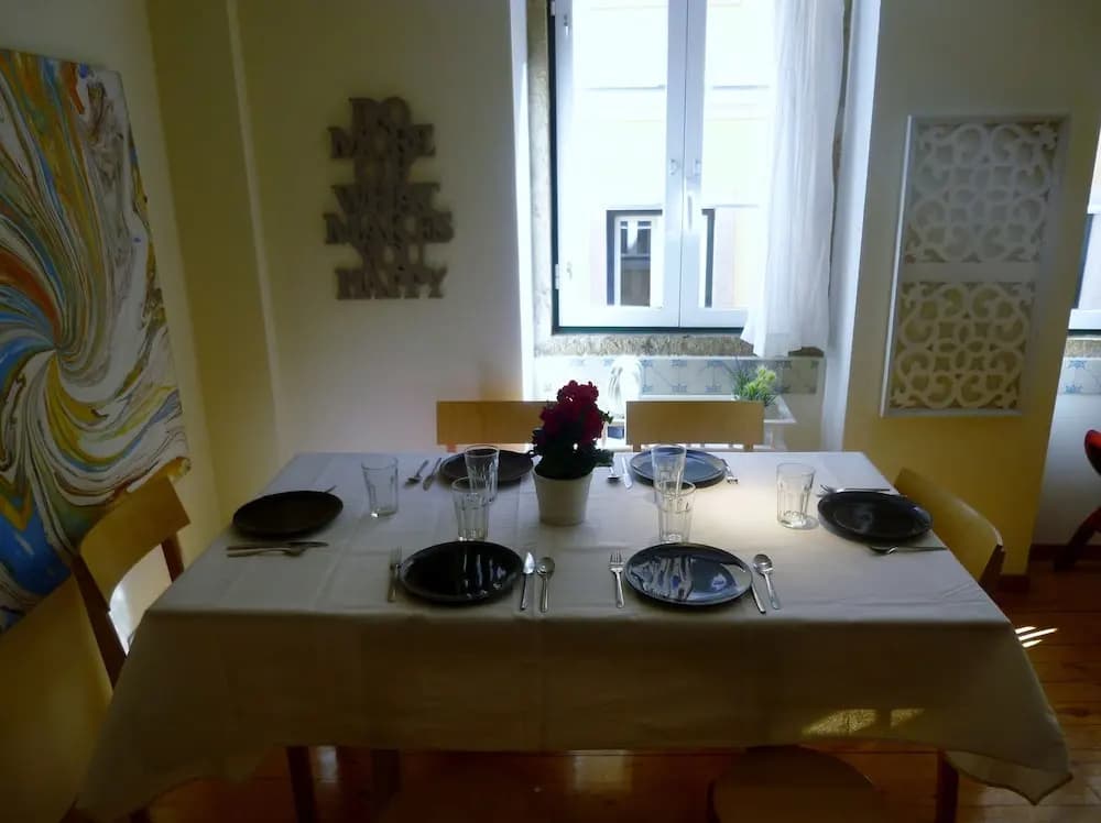 Charm & great location - Duplex - photo 12