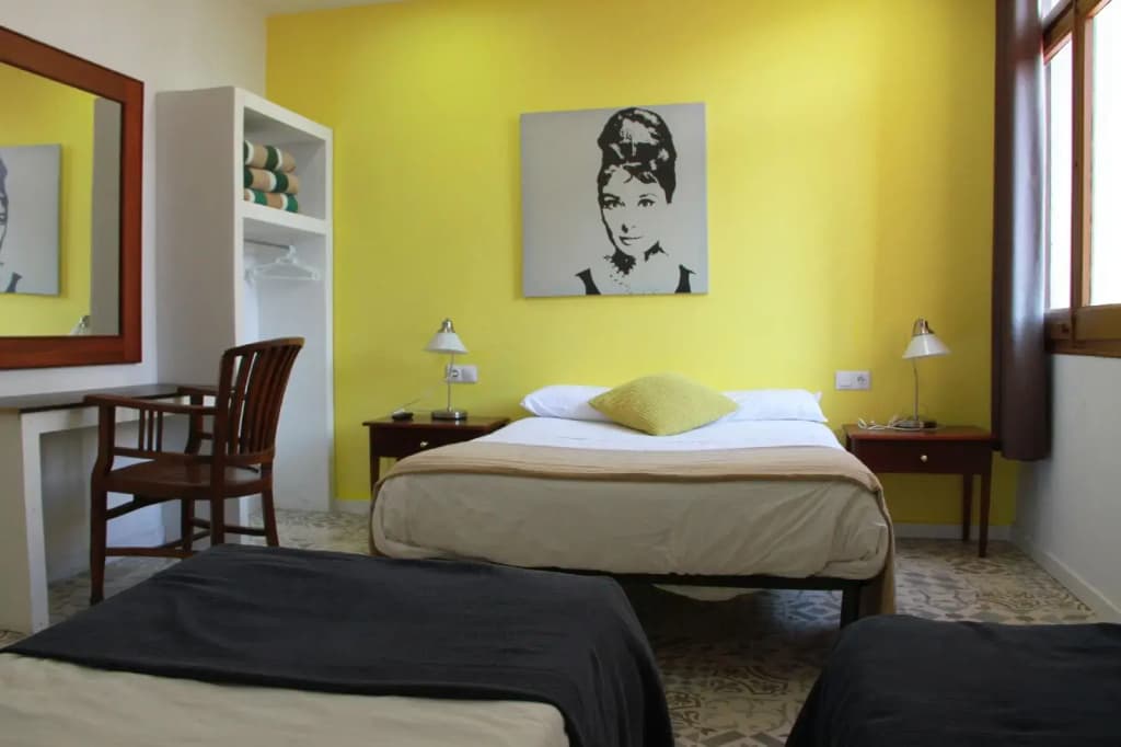 Hostal LK - photo 14