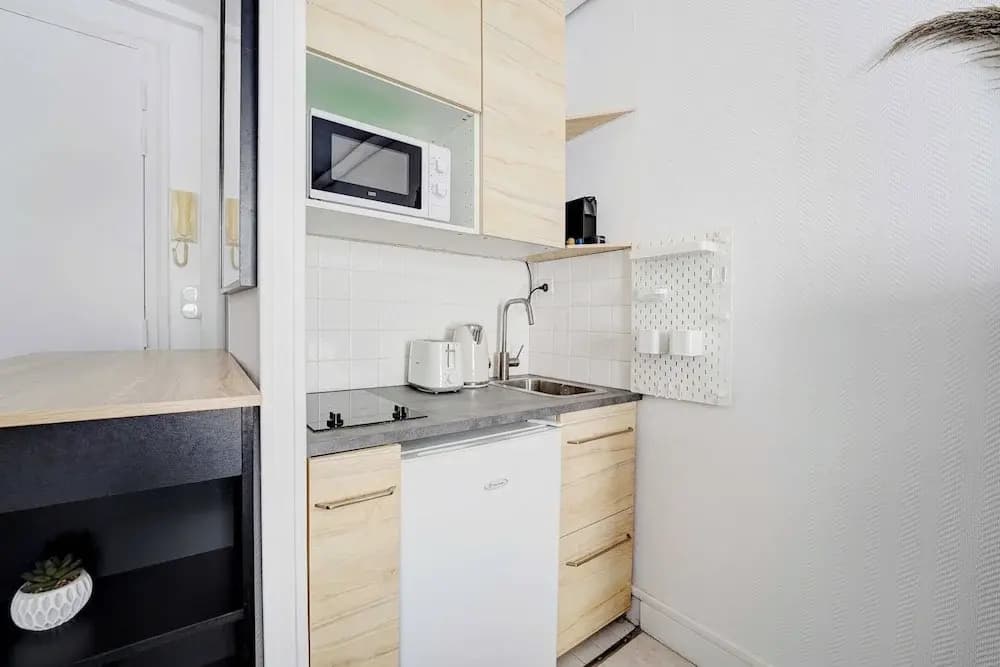 Charming Studio - 2P - Batignolles - photo 9