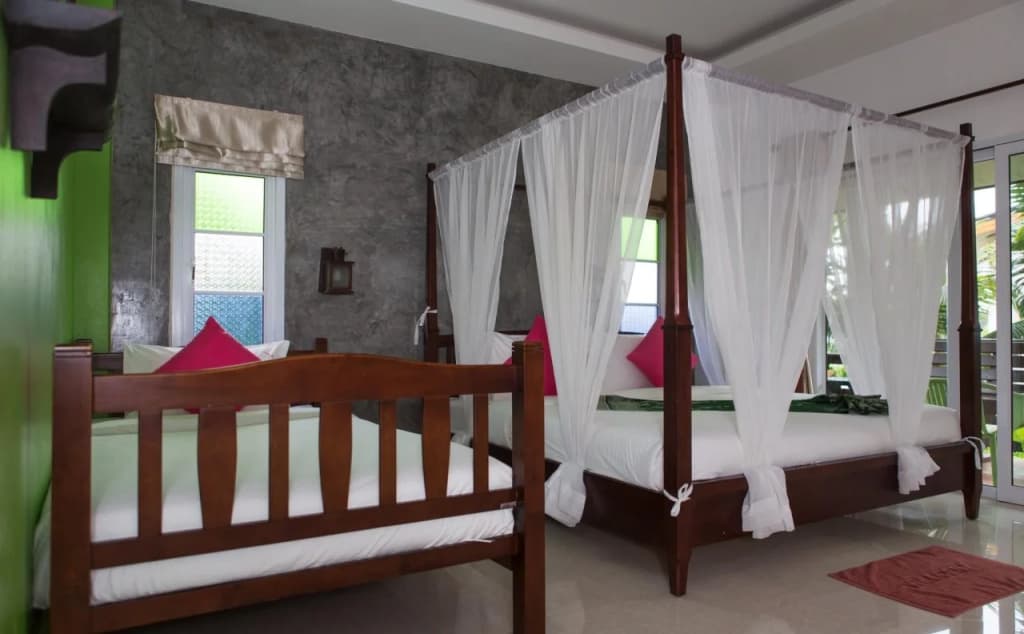 Pinky Bungalow - main photo