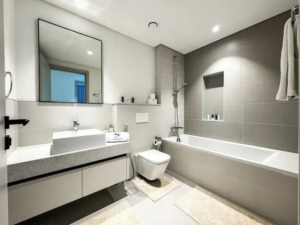 High floor Panoramic 2BR & Private Beach - photo 7
