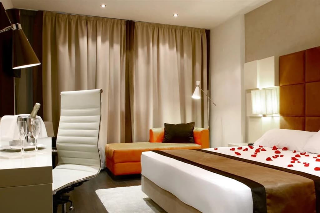 voco Madrid - Las Tablas by IHG - photo 8