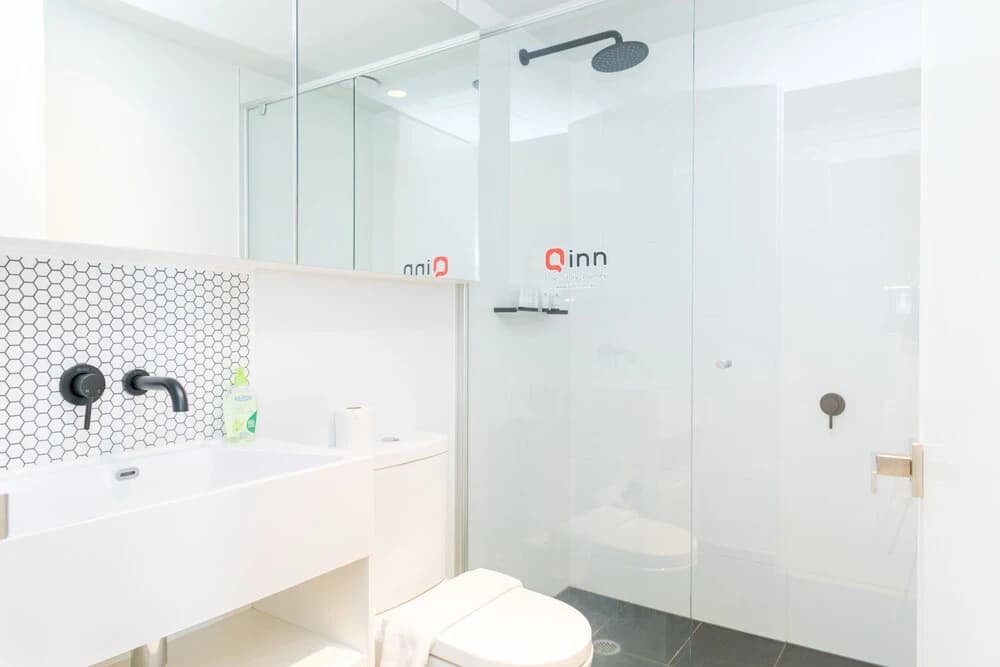 Light Tower Apartment - photo 9