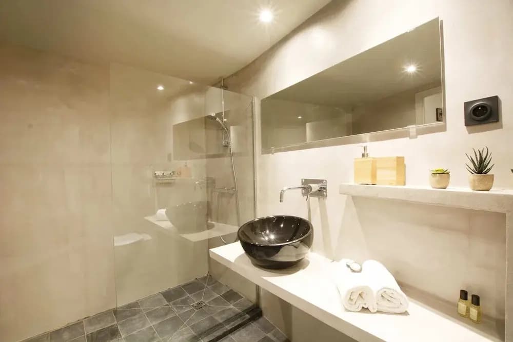 Modern & Design Flat 4P -in the Heart of le Marais - photo 9