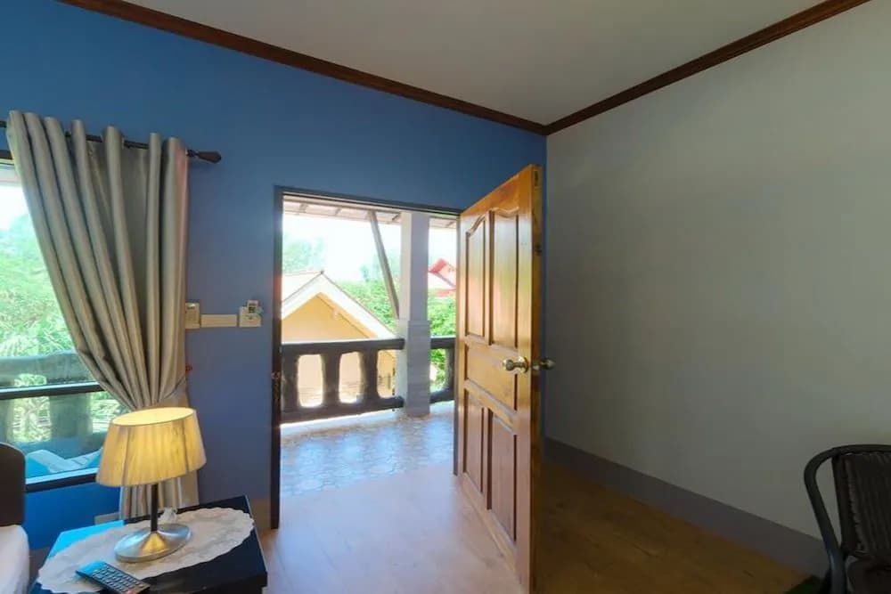 Harvest House - photo 2