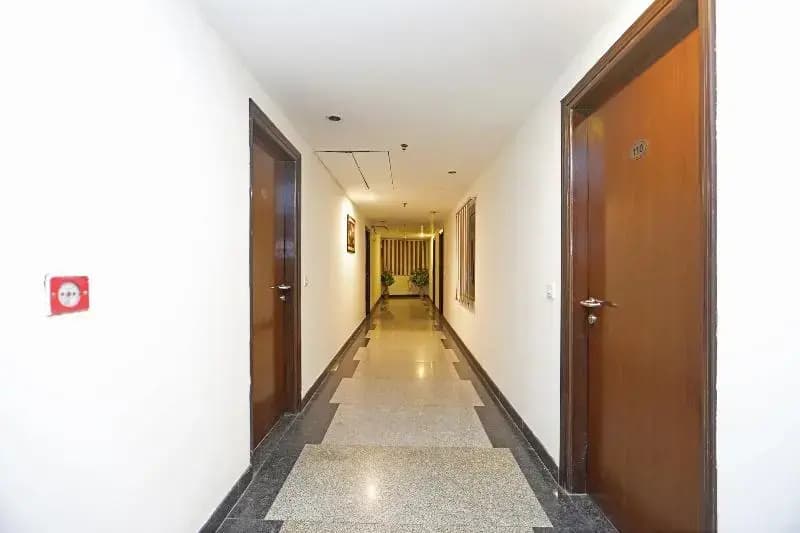 Capital O 445 Impress Hotel - photo 11