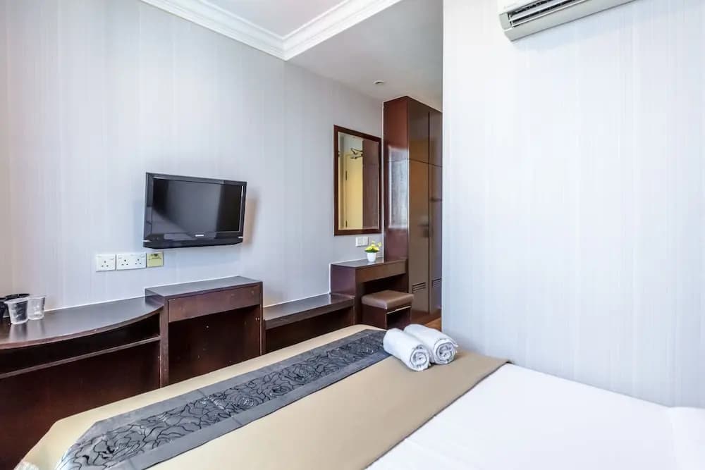 K Hotel - photo 5