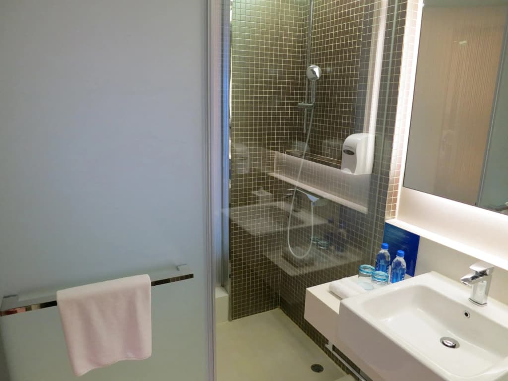 Holiday Inn Express Kowloon East - photo 8