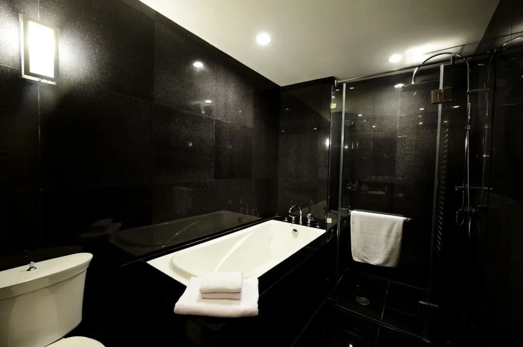 The Bless Hotel and Residence - photo 9