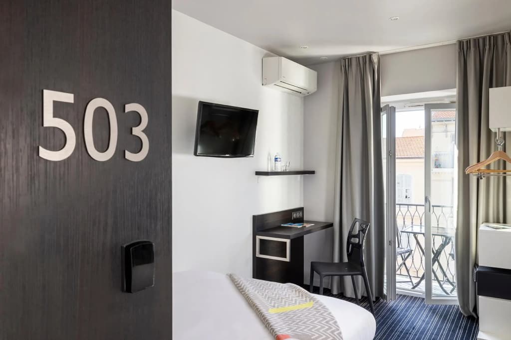 Hotel 64 Nice - photo 3