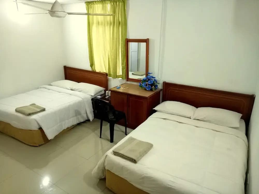 Mah Lanu Hotel - photo 7