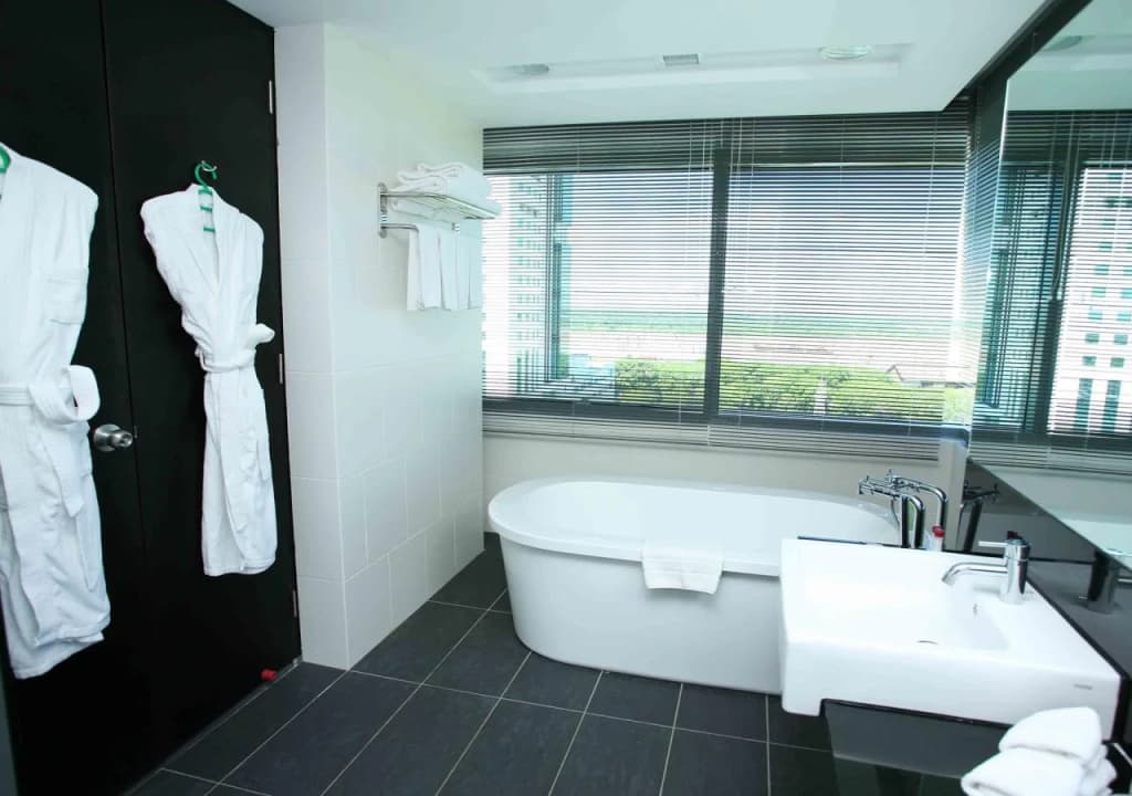 RH Hotel Sibu - photo 9