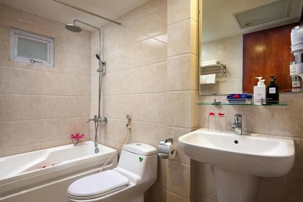 Skyline Hotel Hanoi - photo 8