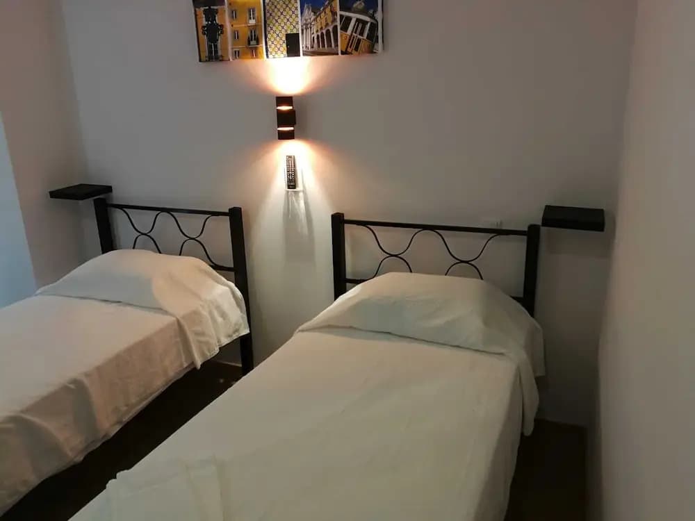 Mana 2 Guesthouse - photo 2
