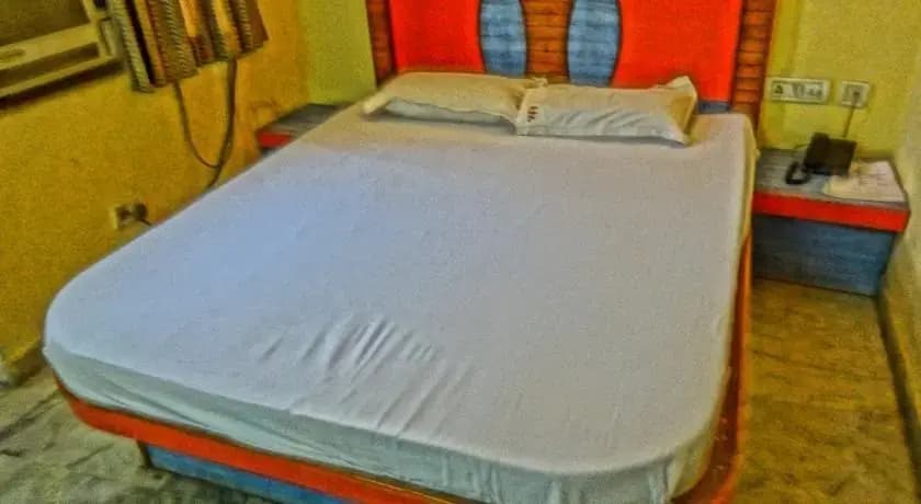 Hotel Gush International - photo 1