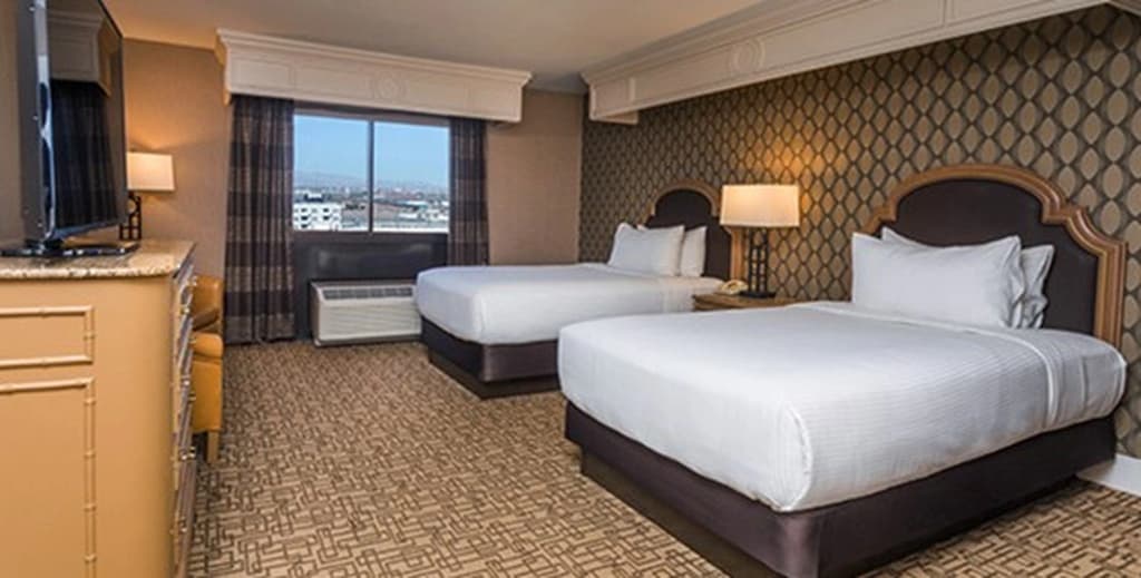 Golden Nugget Las Vegas Hotel & Casino - photo 37