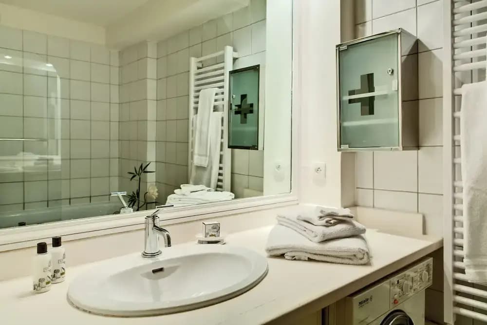Jardin des Rosiers Residence - photo 27