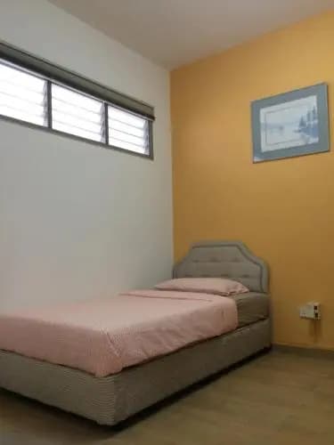 Selesa Hillhomes Cosy House - photo 19