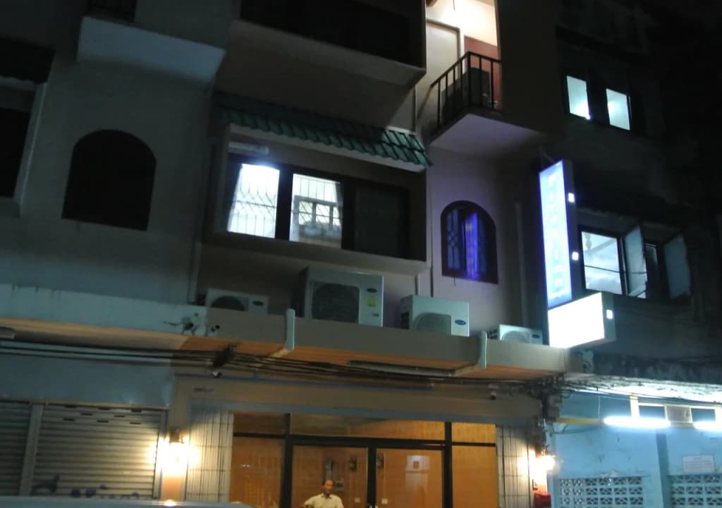 First Inn Bangkok Hostel - photo 3