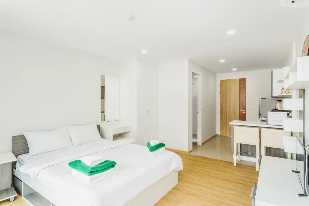 Condo in Kata in Ozone - Unit A606 - photo 3