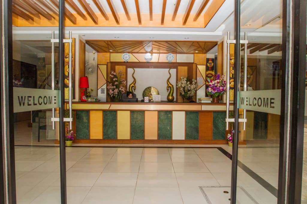 Diamond Crown Hotel Patong - photo 22