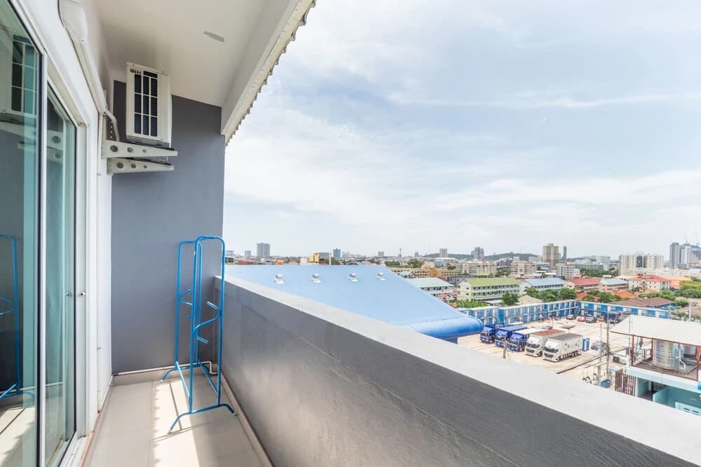 OYO 1164 Sk Apartment - photo 8