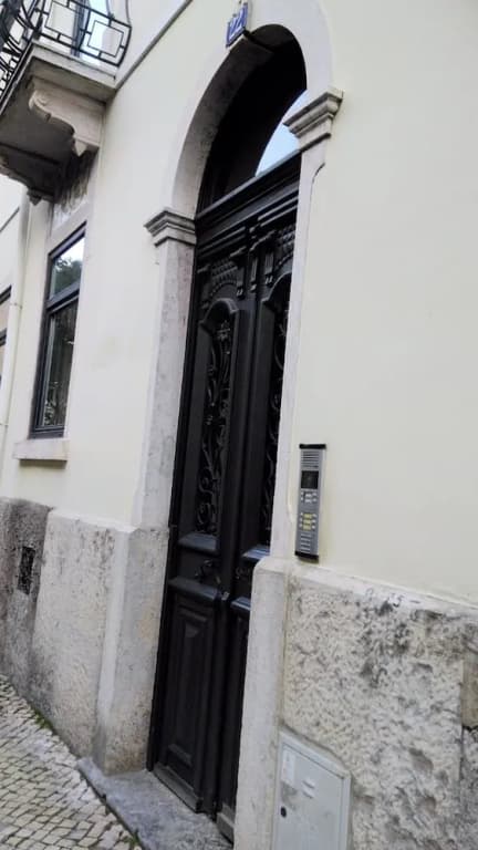 Metro Hostel Lisbon - main photo