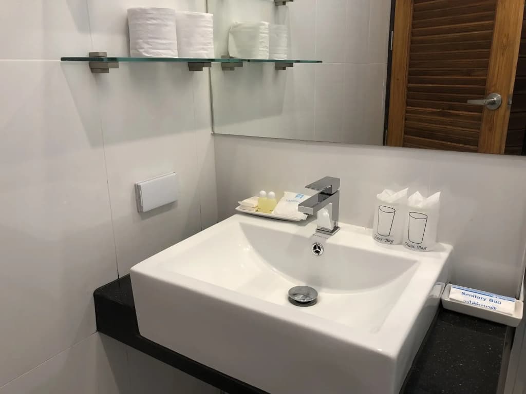 Crystal Lamai Hotel - photo 9