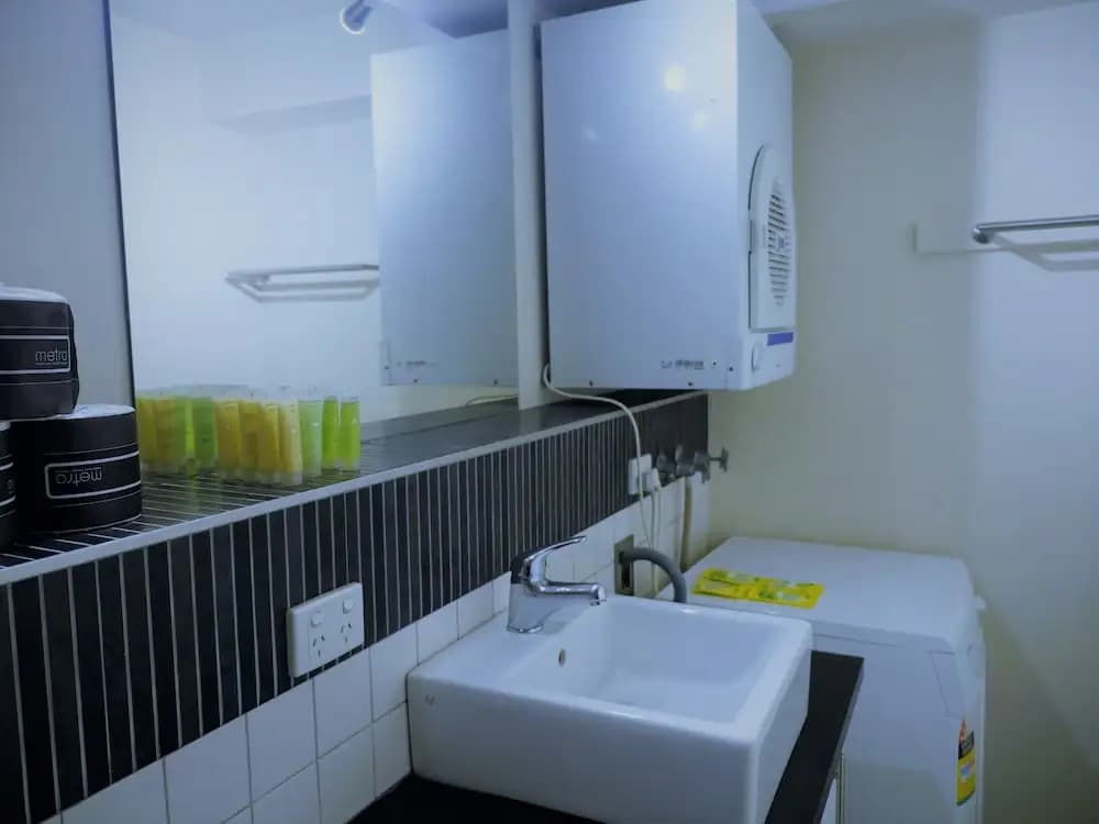 Corporate Stayz at Collins - photo 9