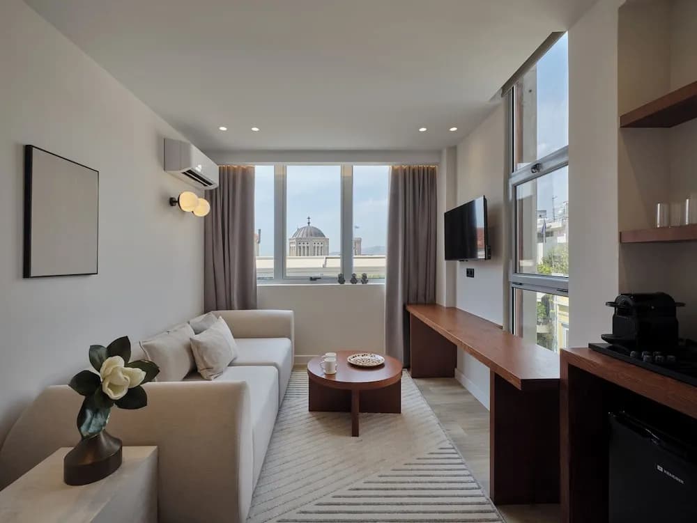 Haya Athens Loftie Suites - photo 3