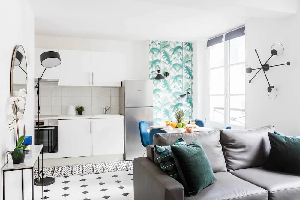 République - Le Marais Apartment - photo 12