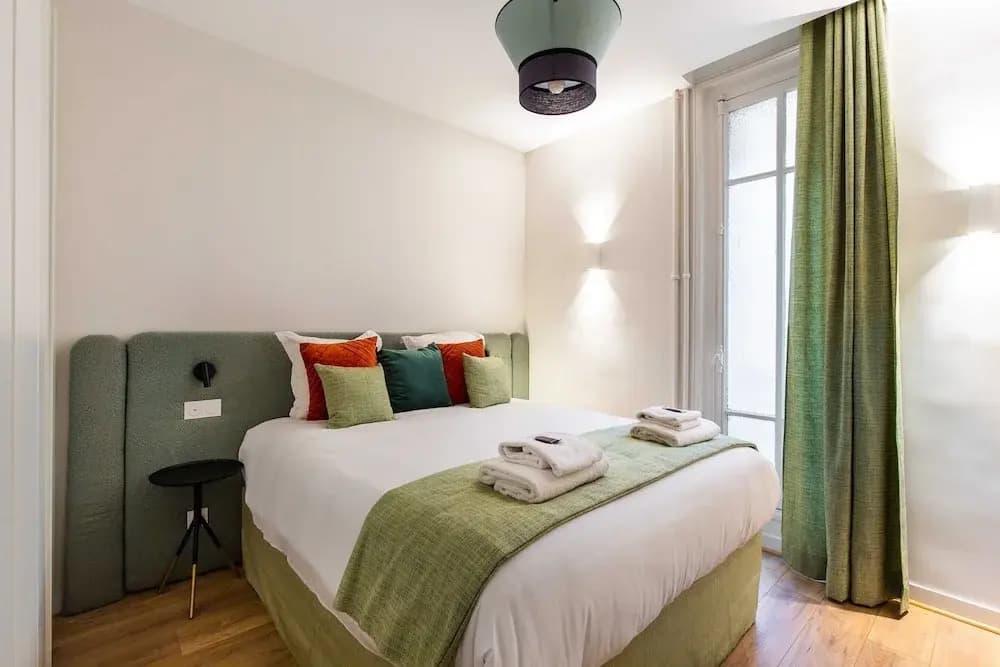 Authentic Apartment - 2br/6p - Quinze-vingts - photo 1