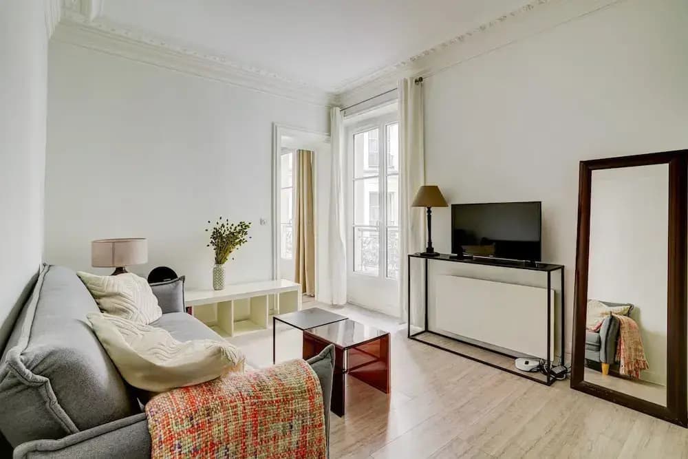 Secret Maillot Charming 1 Bed Apt in Paris - photo 10