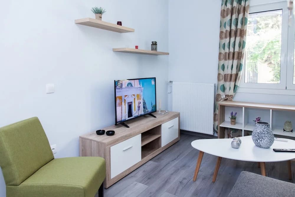 Chic apartment in Athens - photo 6