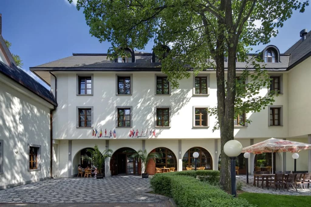 Na Zamecku Hotel - main photo