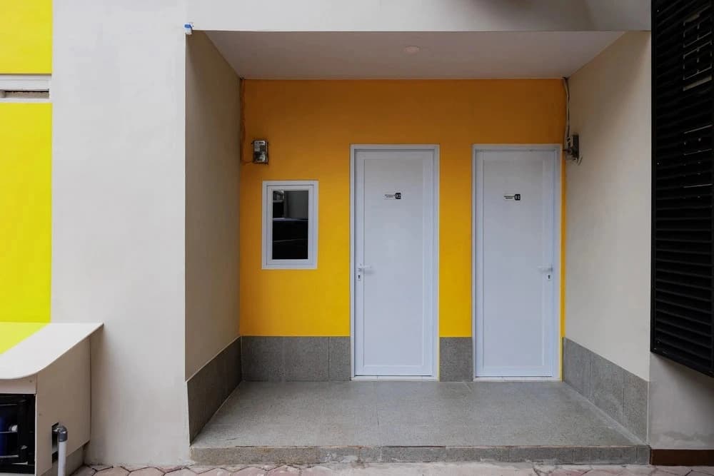 Urbanview Petukangan Mansion Jakarta - photo 13