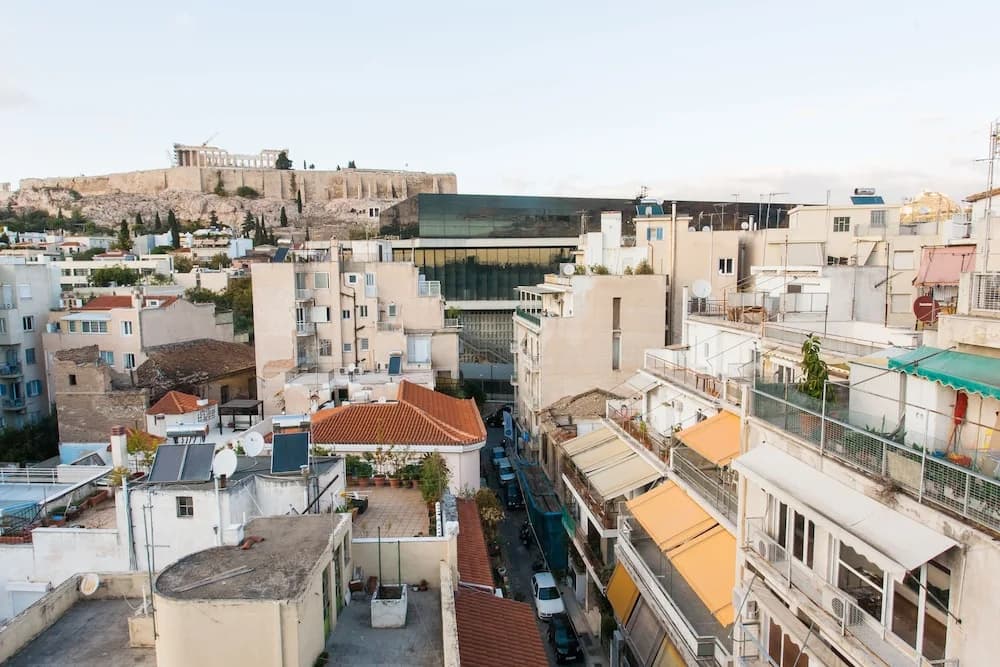 Classy Central Apartment near Acropolis - photo 13