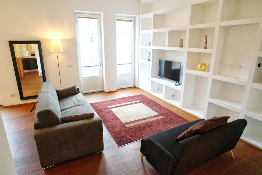Milhouse Suites Sant'Ambrogio - photo 2