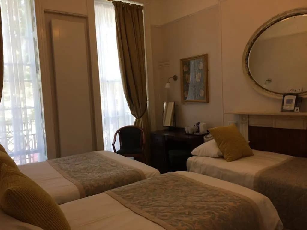 Crescent Hotel - photo 3