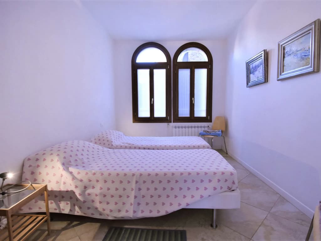 Casanas - photo 4