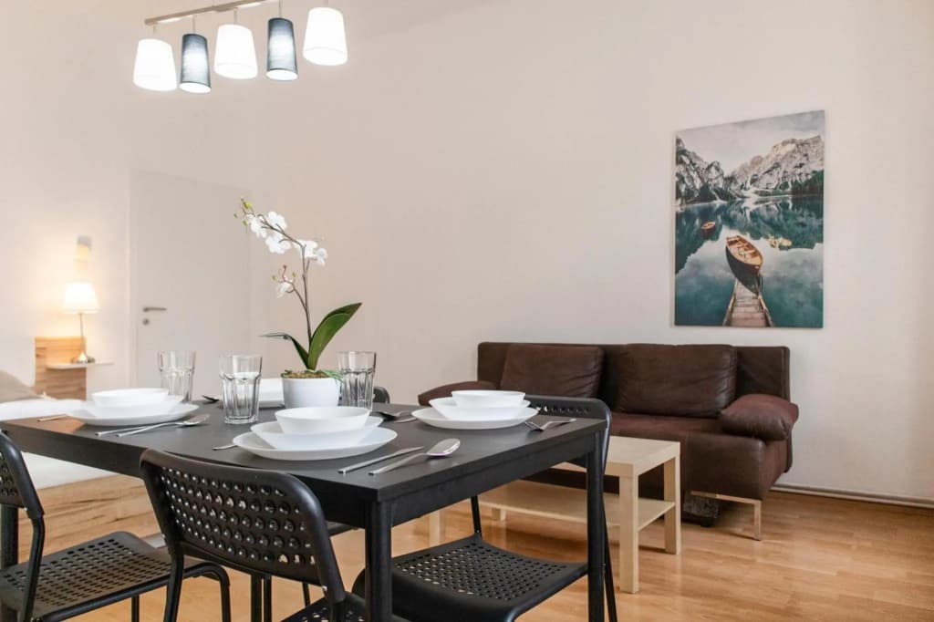 Fulfilling 2BR Apt. Very Central and Good Located - photo 1