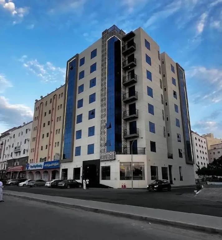 Alyas Hotel - photo 1