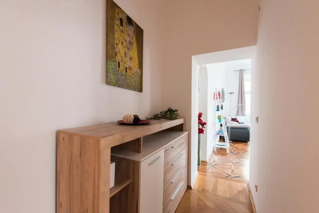 Belvedere Central Apartment - photo 6